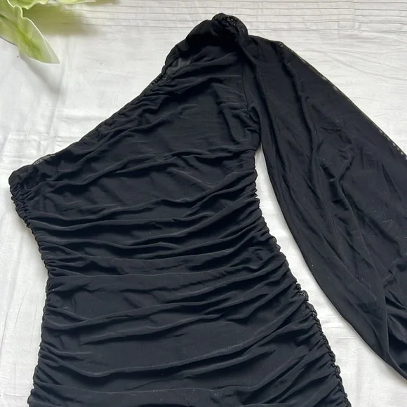 NWT LOGENE One Shoulder Puff Long Sleeve Ruched Bodycon Mini Dress - Picture 6 of 9